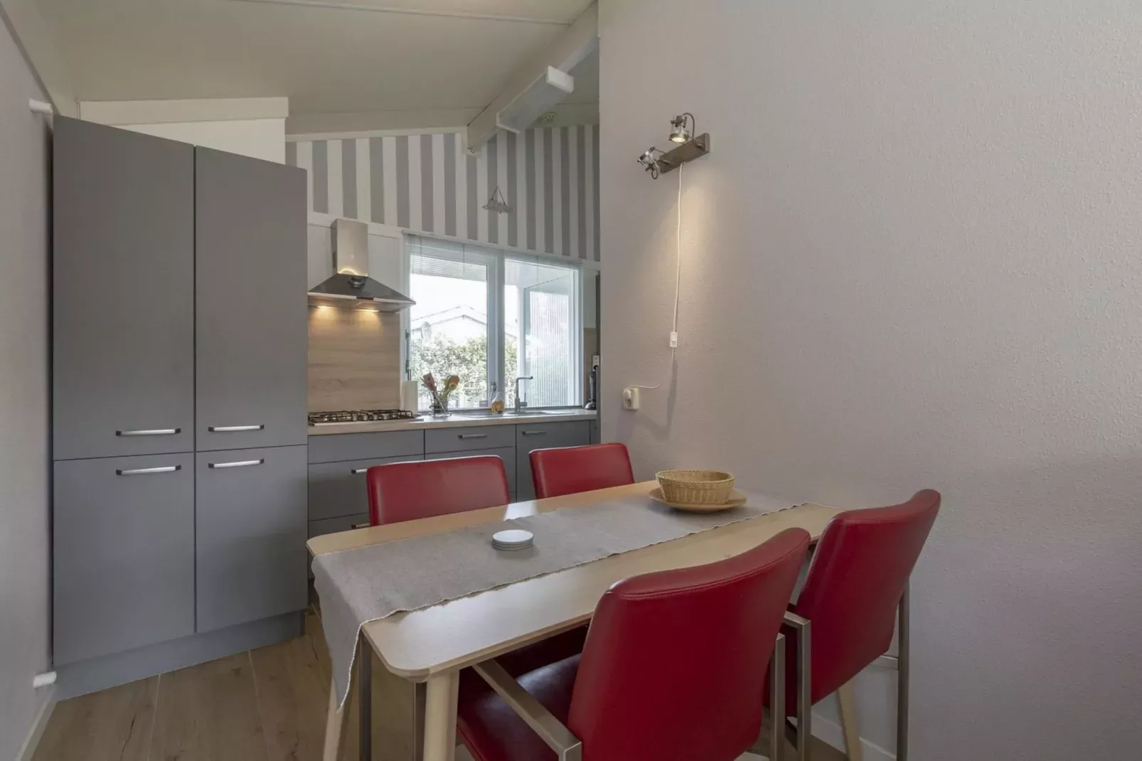 Hofstee 18-Eetkamer