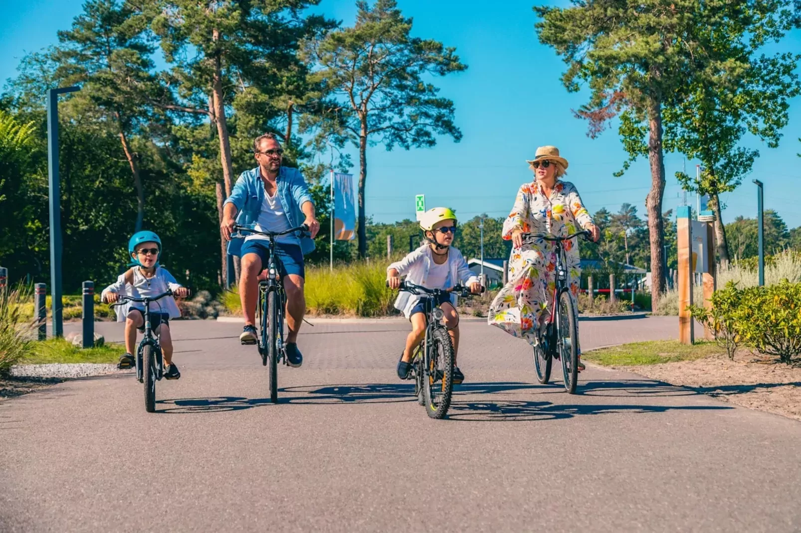 Resort Zilverstrand 10-Gebieden zomer 1km