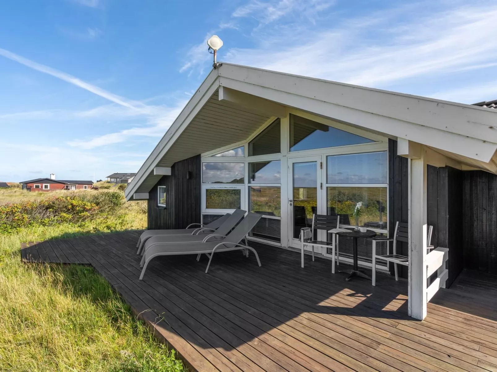 "Dania" - 300m from the sea-Buiten