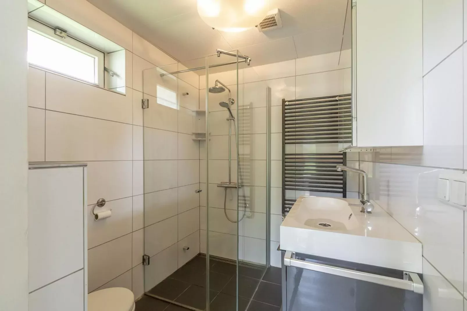 Wildrijk 75-Badkamer