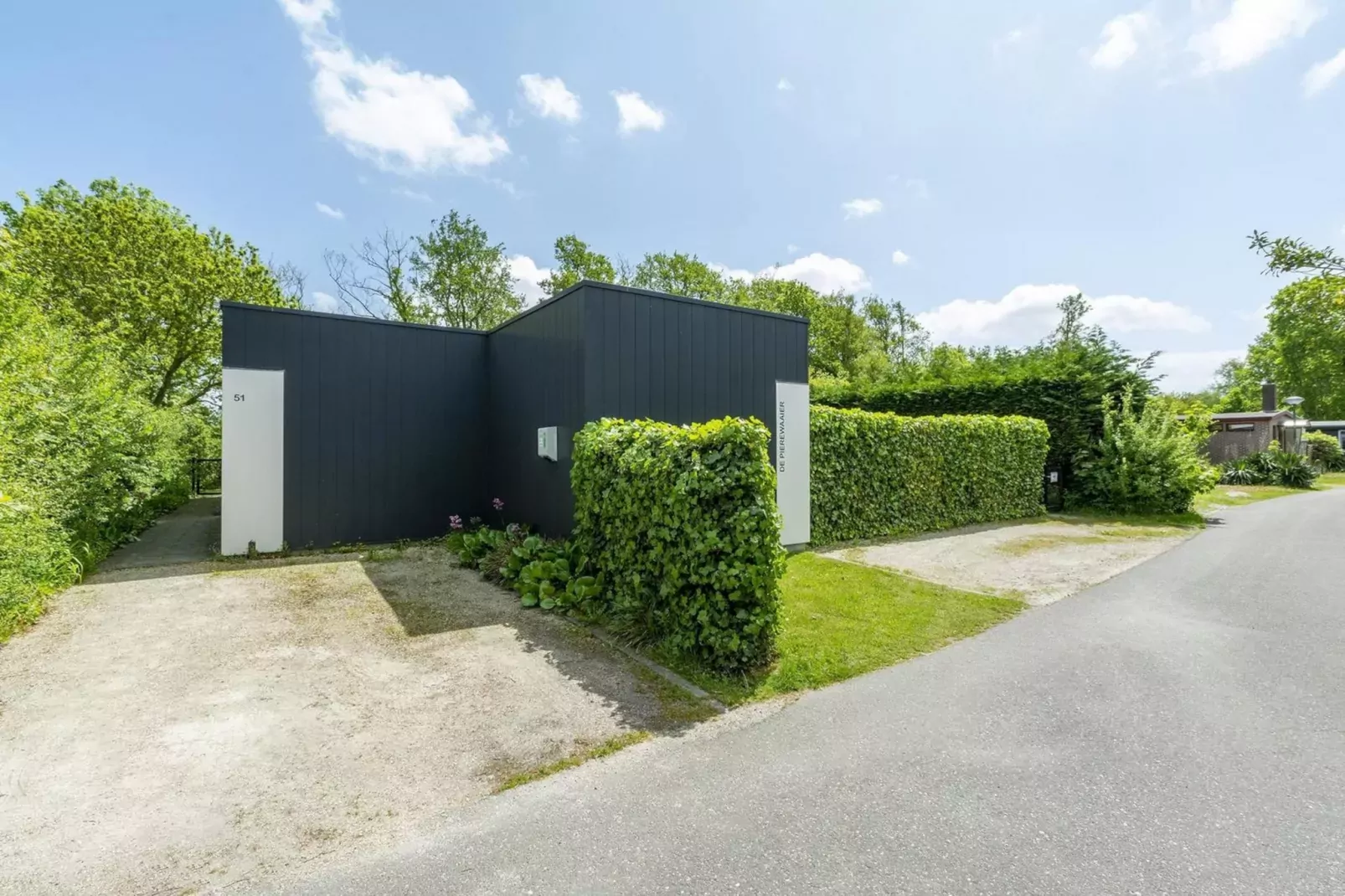Bungalow Uitwaayer-Buitenkant zomer