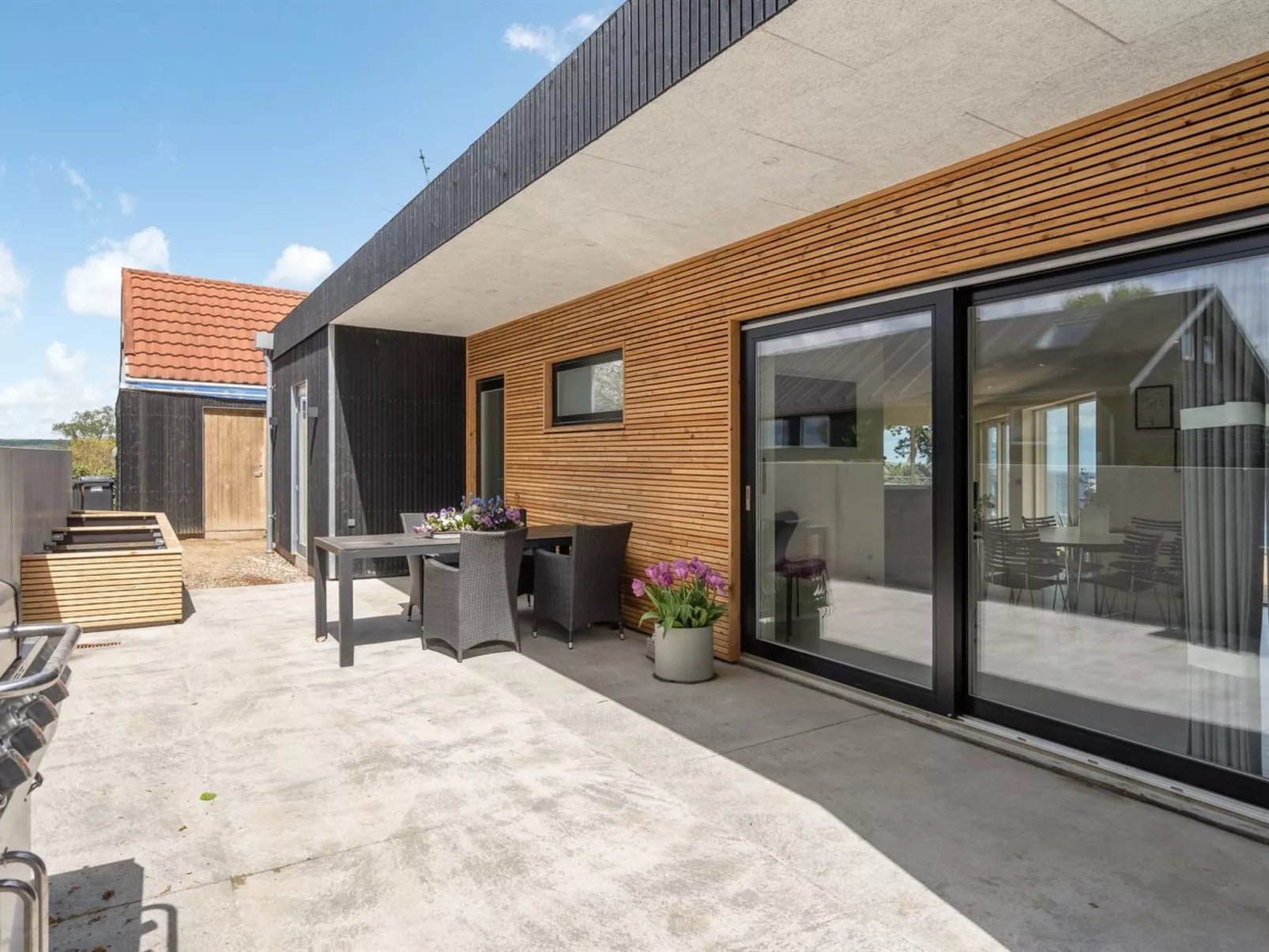 "Amina" - 40m from the sea-Buiten
