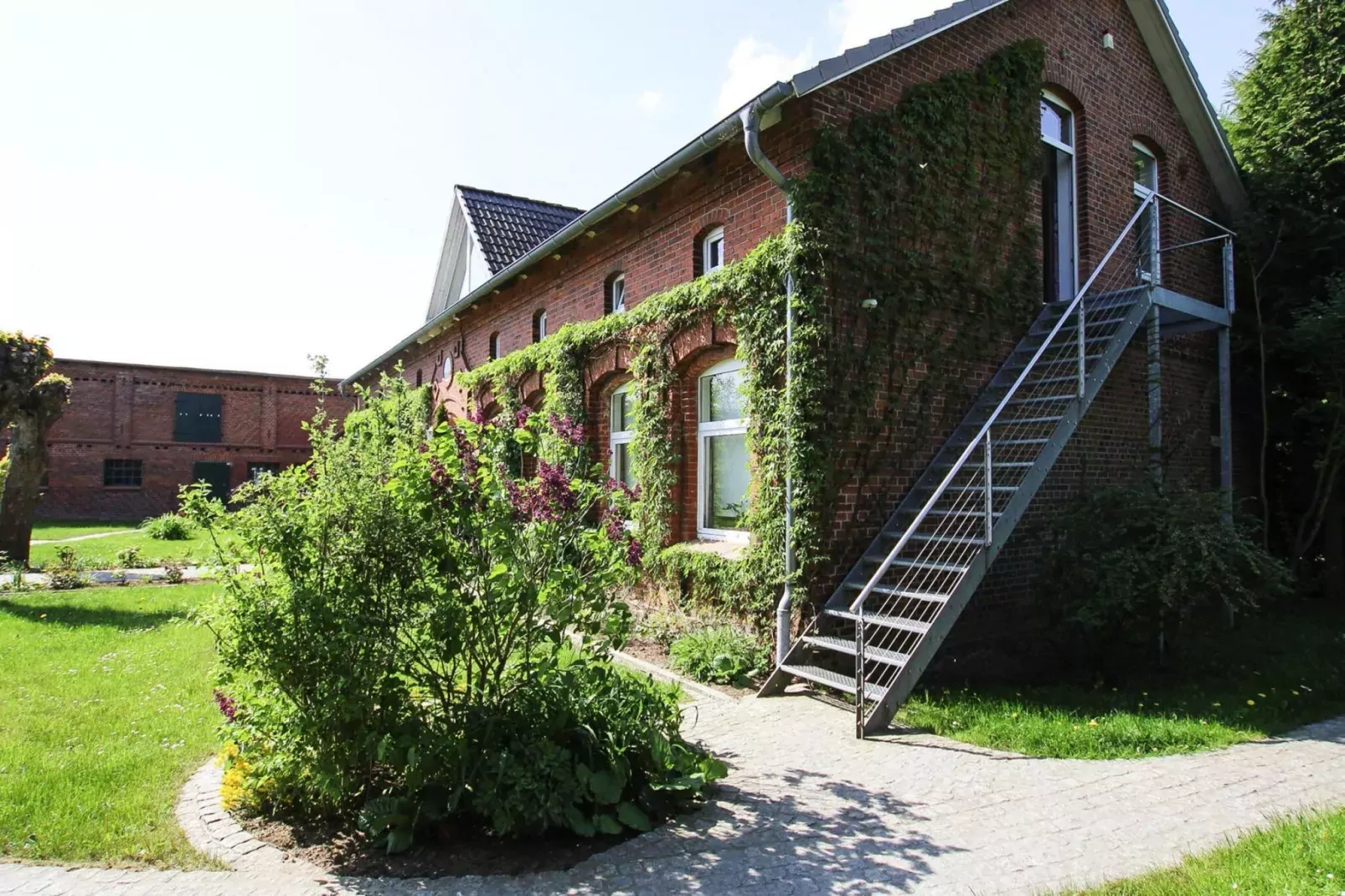 Fewo im OG 180 qm-Buitenkant zomer