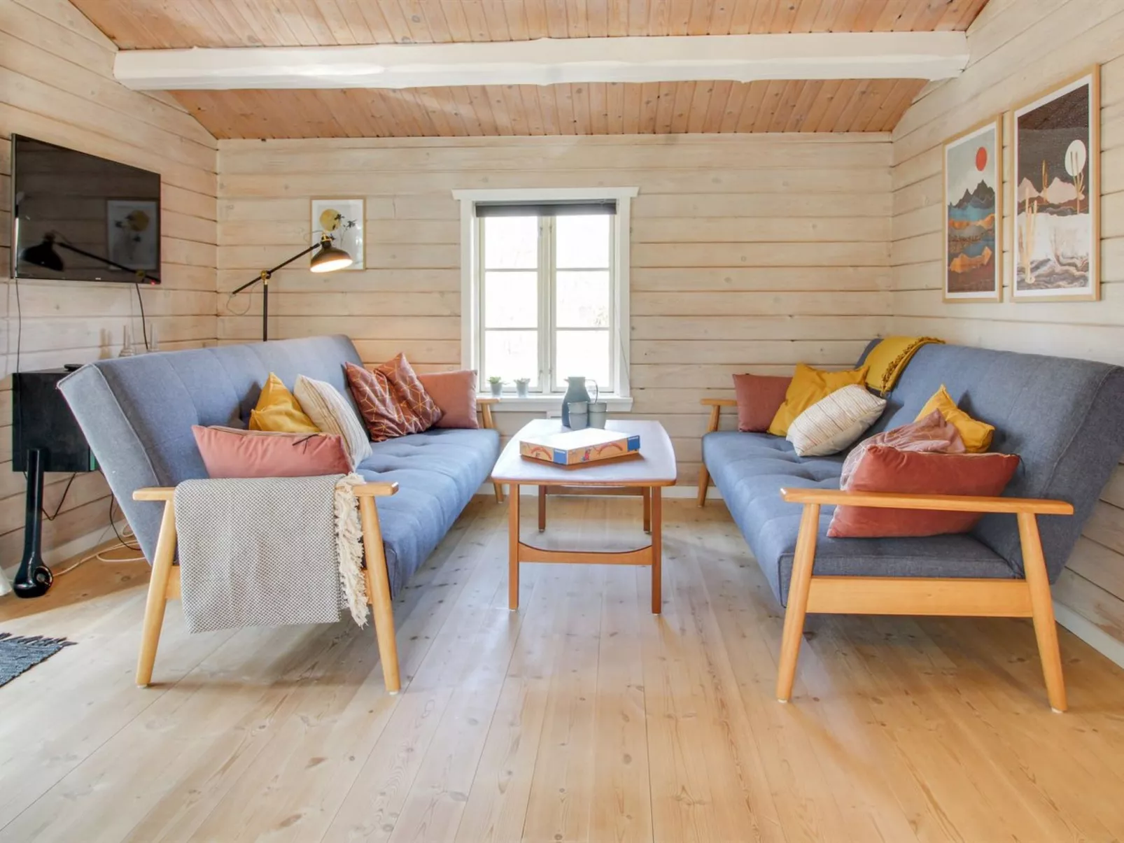 "Eckhart" - 30km from the sea-Binnen