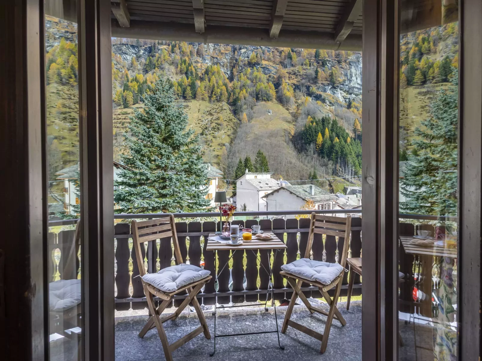 Isola di Madesimo Apartments-Buiten