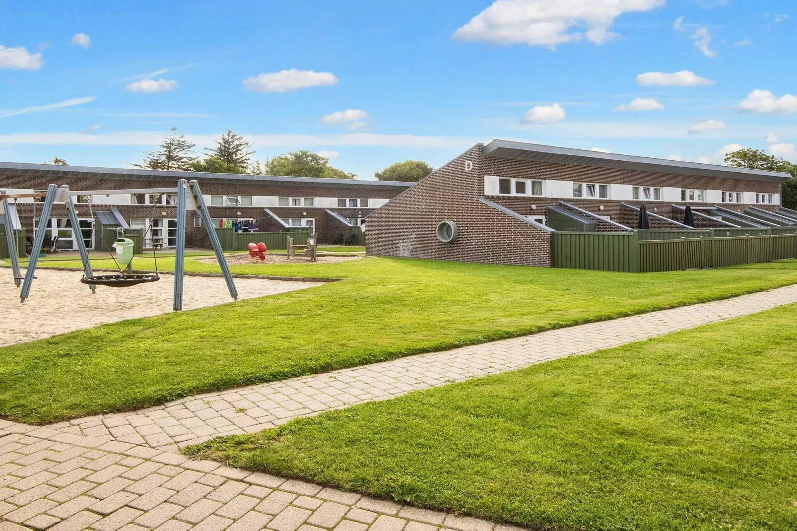 3 room,2 levels,dishwasher-Niet-getagd