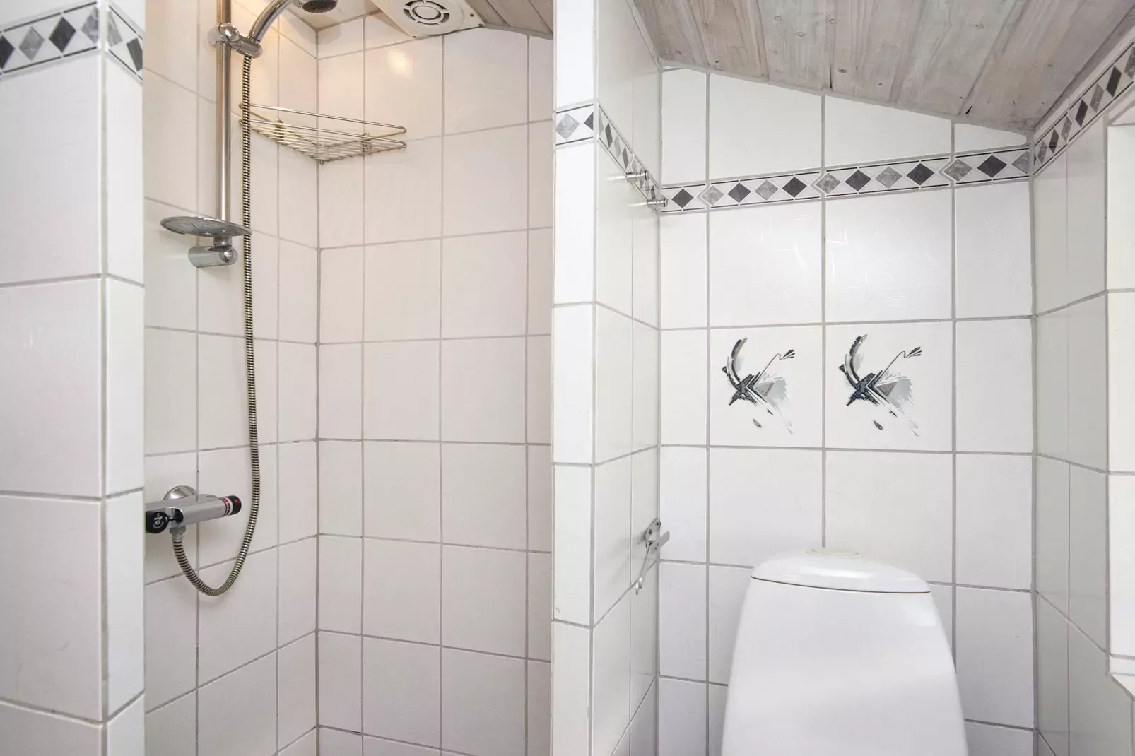 3 room,2 levels,dishwasher-Binnen