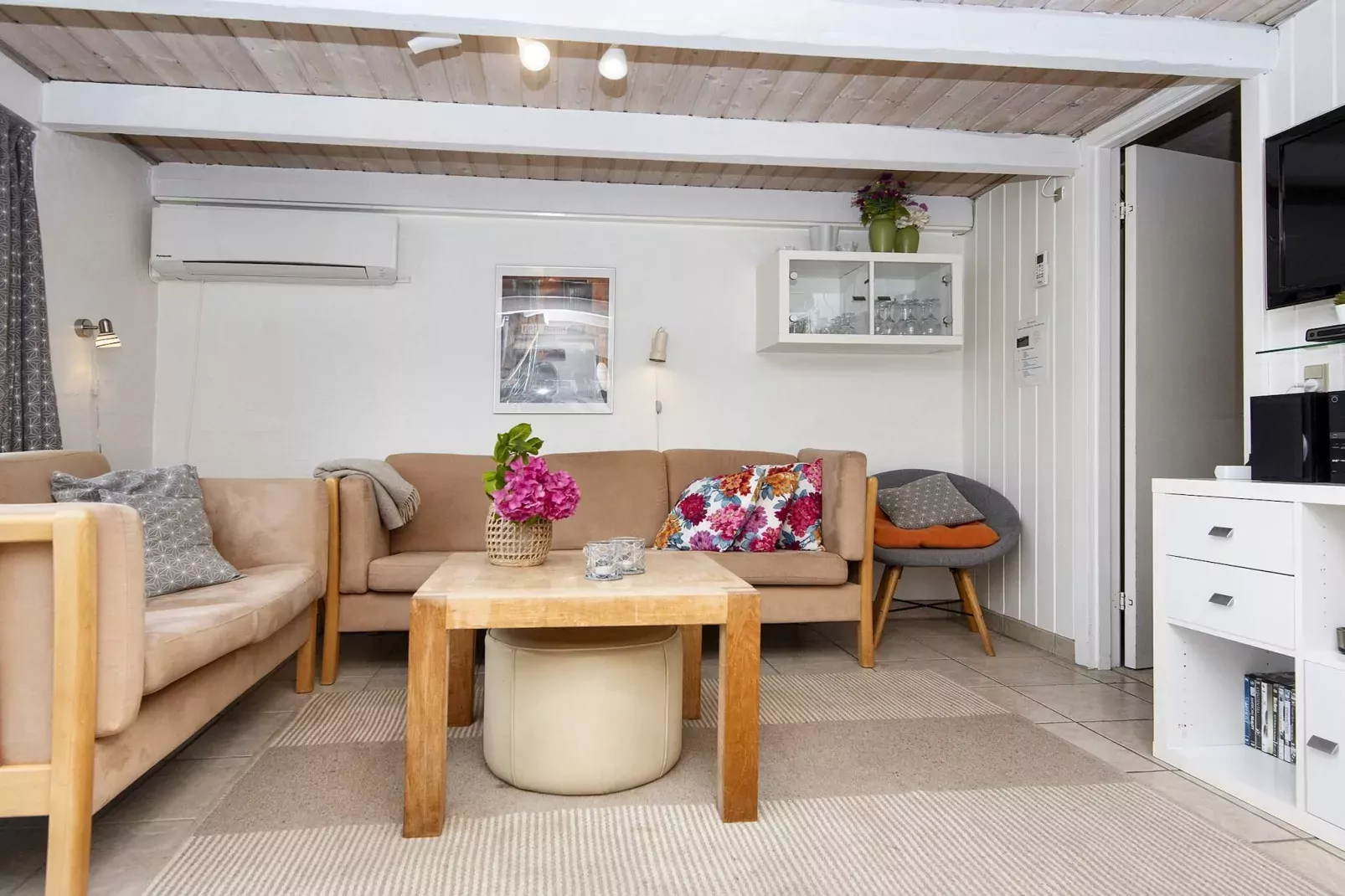 3 room,2 levels,dishwasher-Binnen