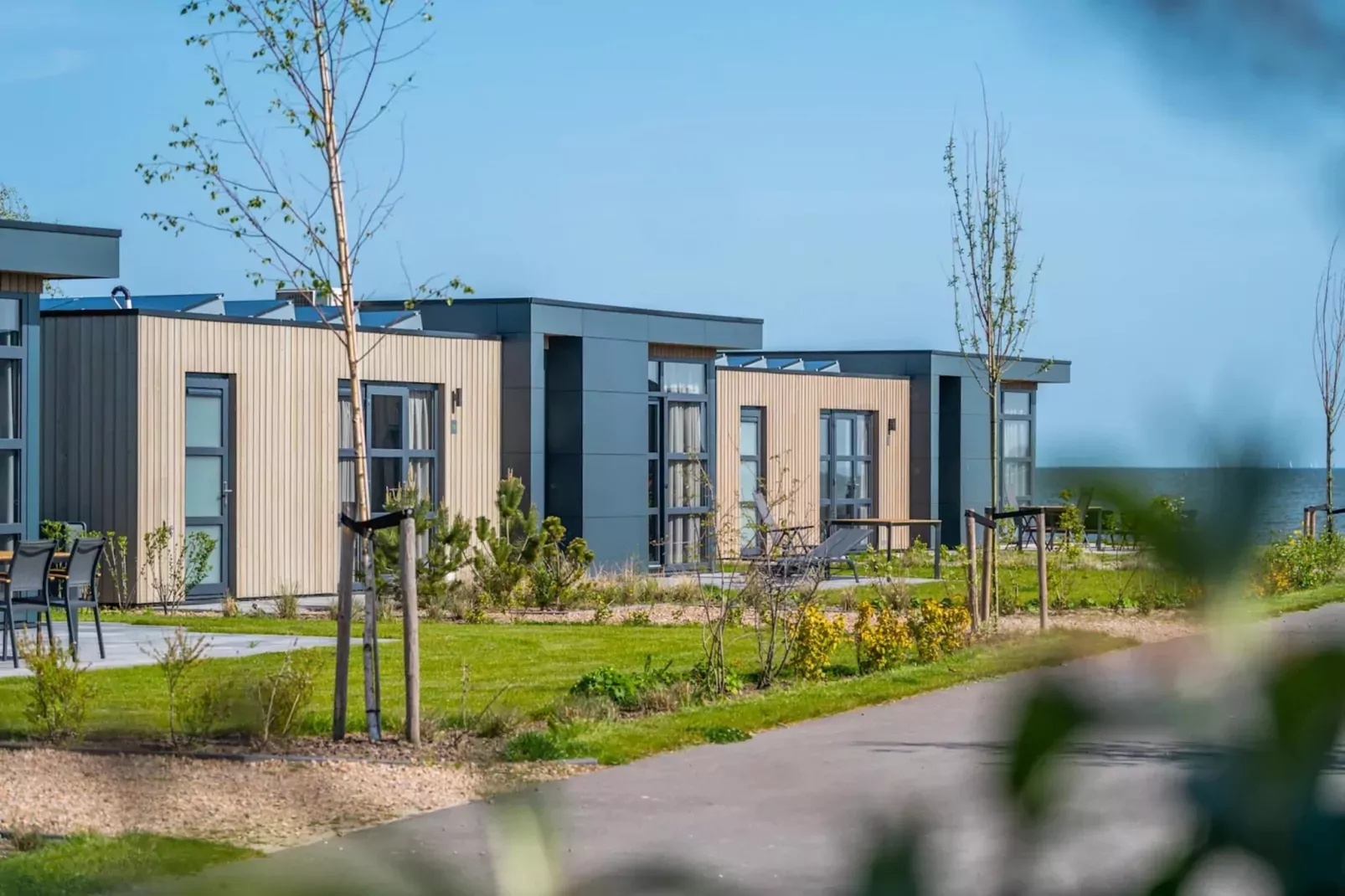 Resort Enkhuizer Strand 1-Buitenkant zomer