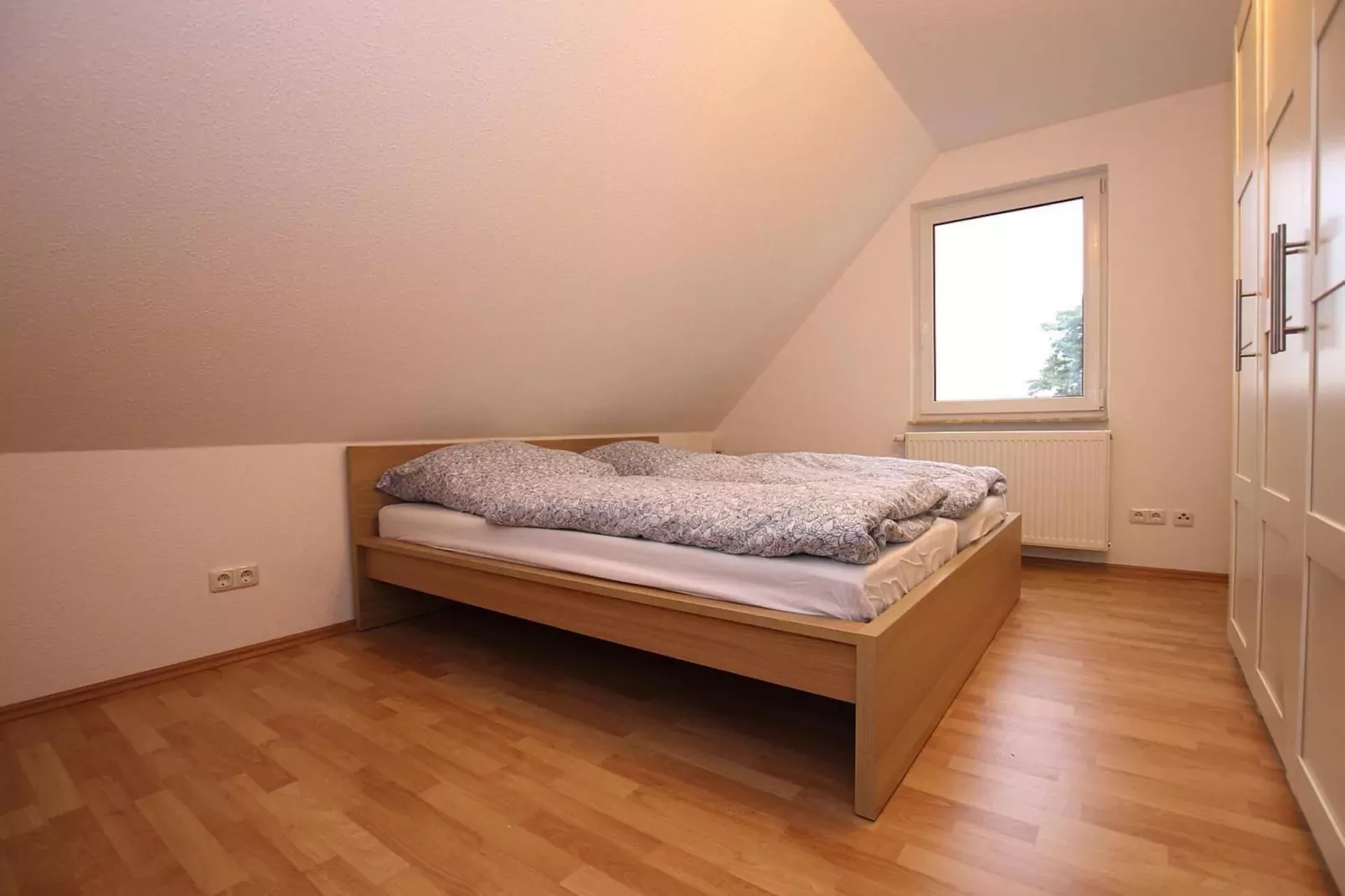 Kiebitz neu 100 qm-Slaapkamer