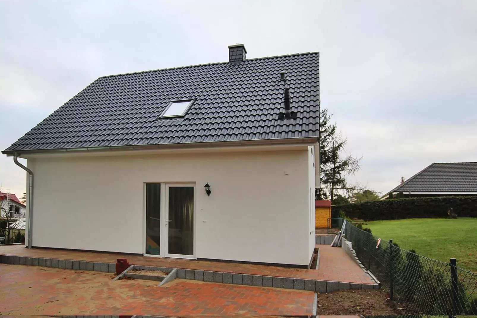 Kiebitz neu 100 qm-Buitenkant zomer