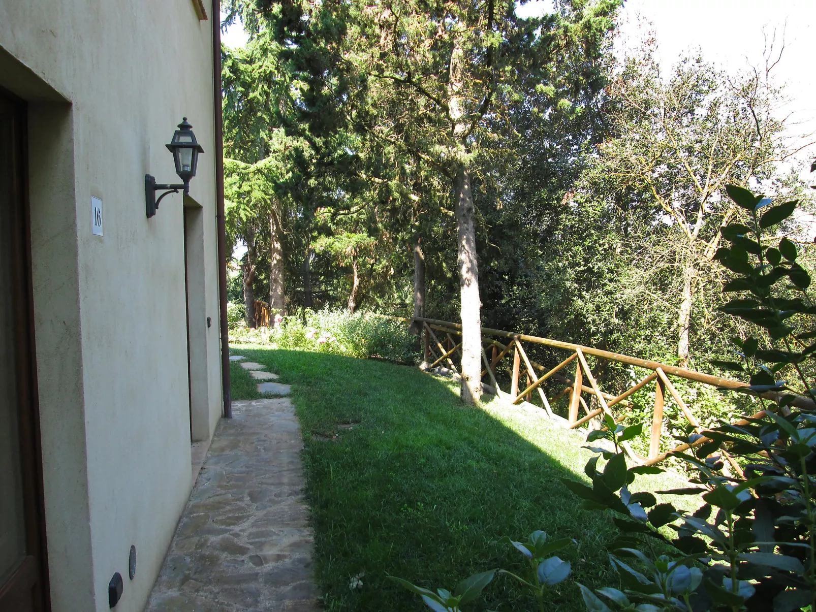 Borgo Monticelli-Buiten