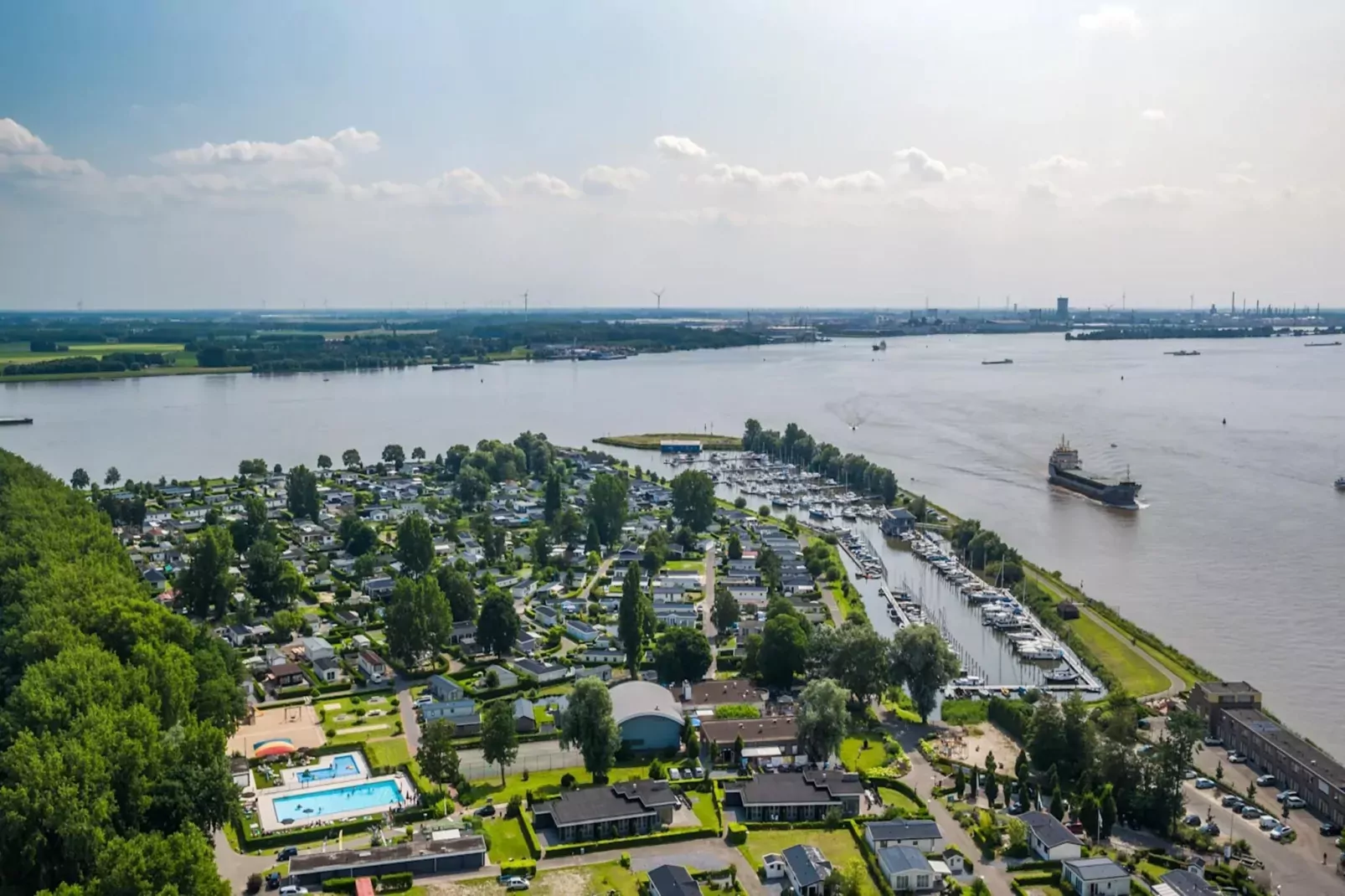 Resort De Biesbosch 4-Parkfaciliteiten