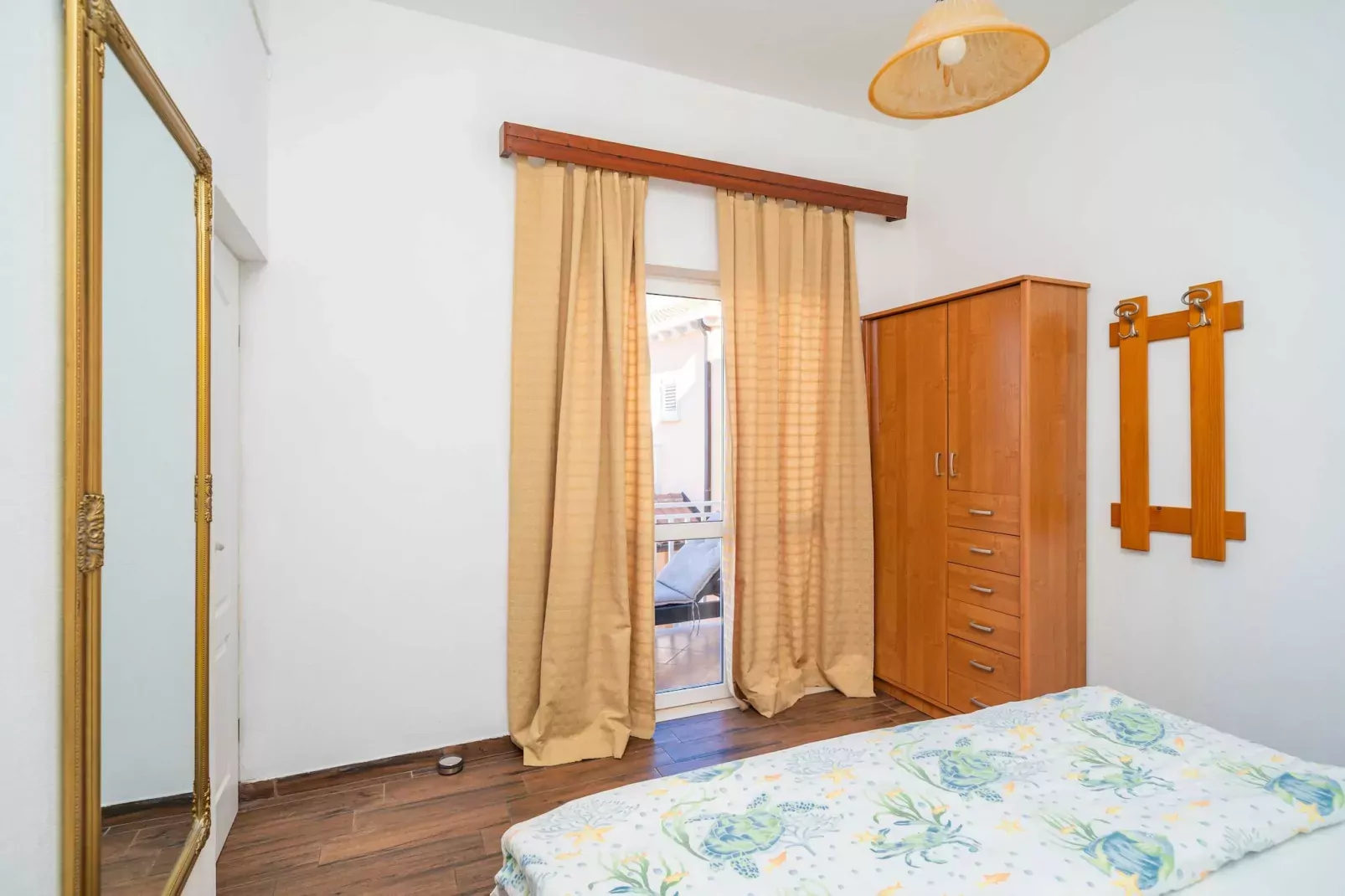 Apartments Senjo - One Bedroom Apartment with Balcony and Sea View (4 adults) (Apartman 3)-Slaapkamer