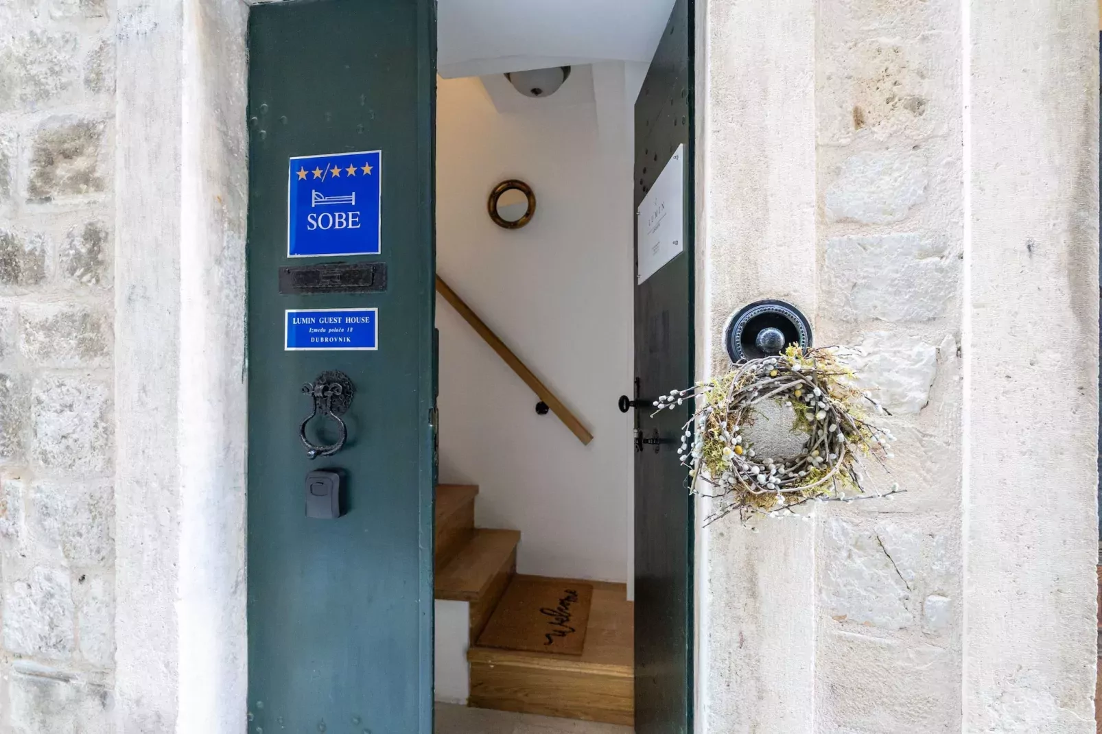 Guest House Lumin - Studio Apartment with City View Third Floor) (BR4)-Faciliteiten