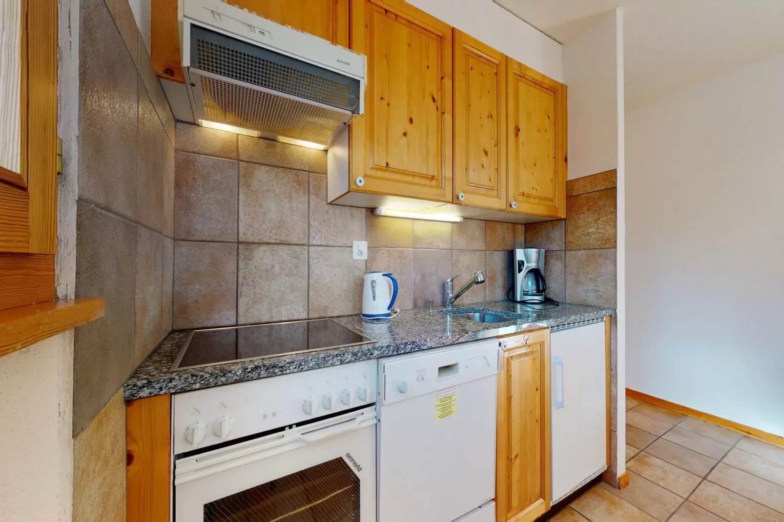 Crêtes X1 023 - SUNNY apartment 5 pers-Keuken