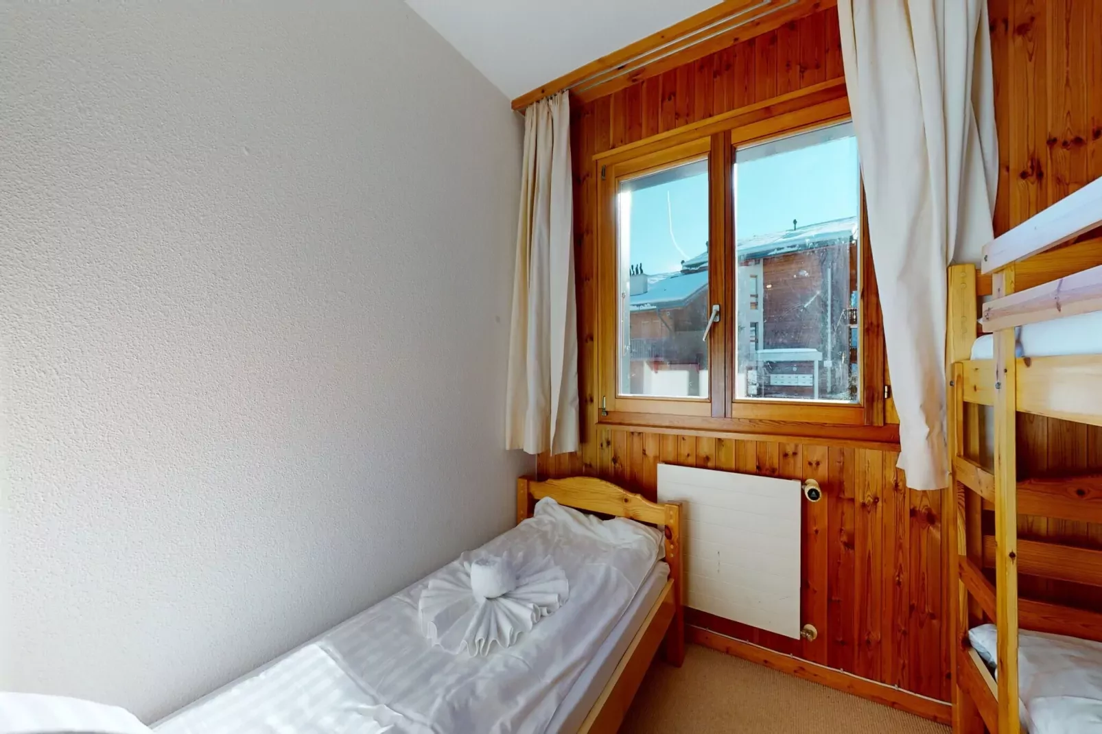 Crêtes X1 023 - SUNNY apartment 5 pers-Slaapkamer