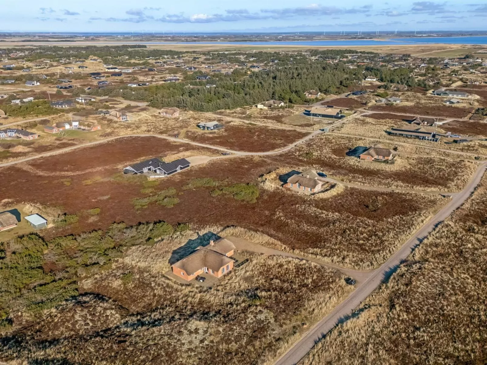 "Hærulf" - 300m from the sea-Buiten