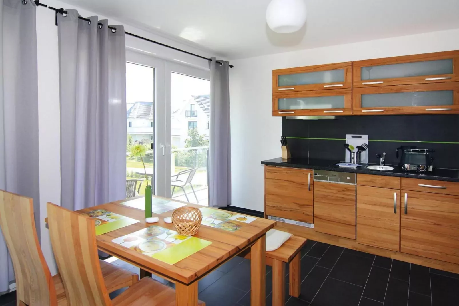 App 15 ohne Meerblick 1 OG-Eetkamer