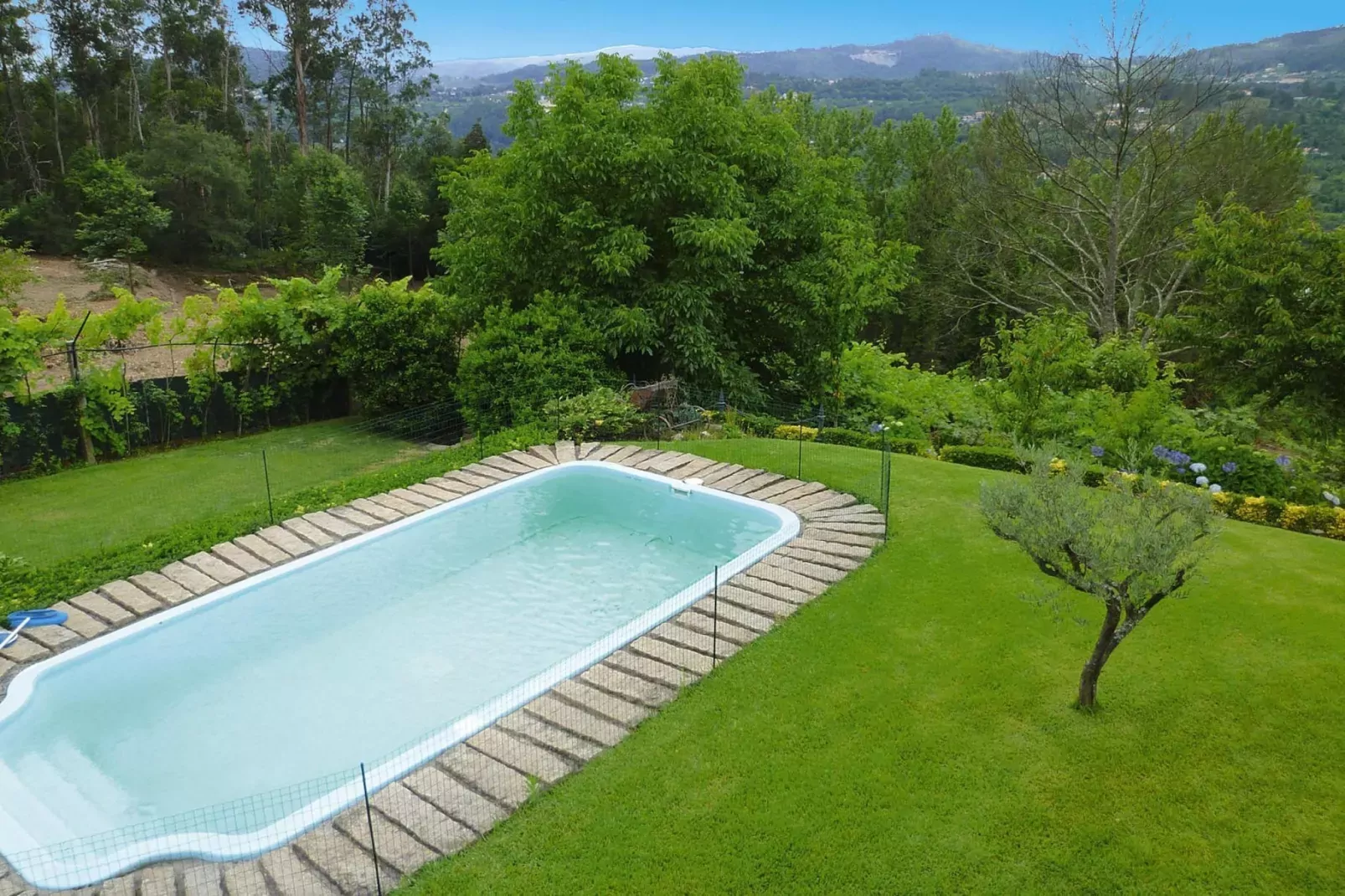 poolofhouse