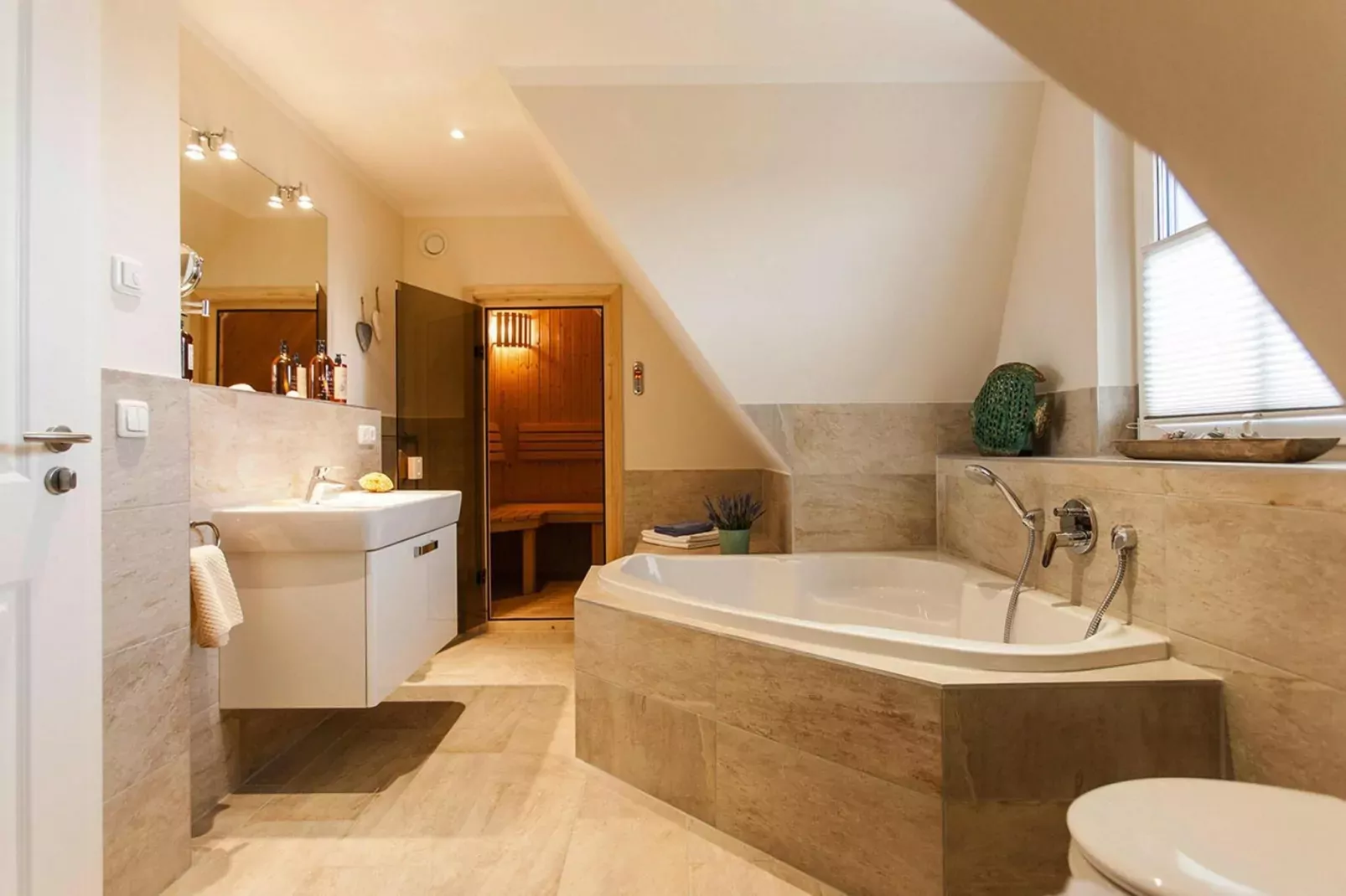Seeschwalbe 37-Badkamer