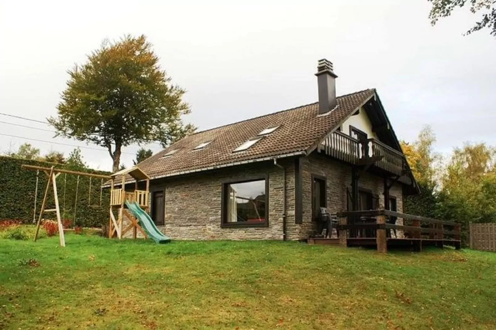 Au-dessus de la vallée-Sfeer