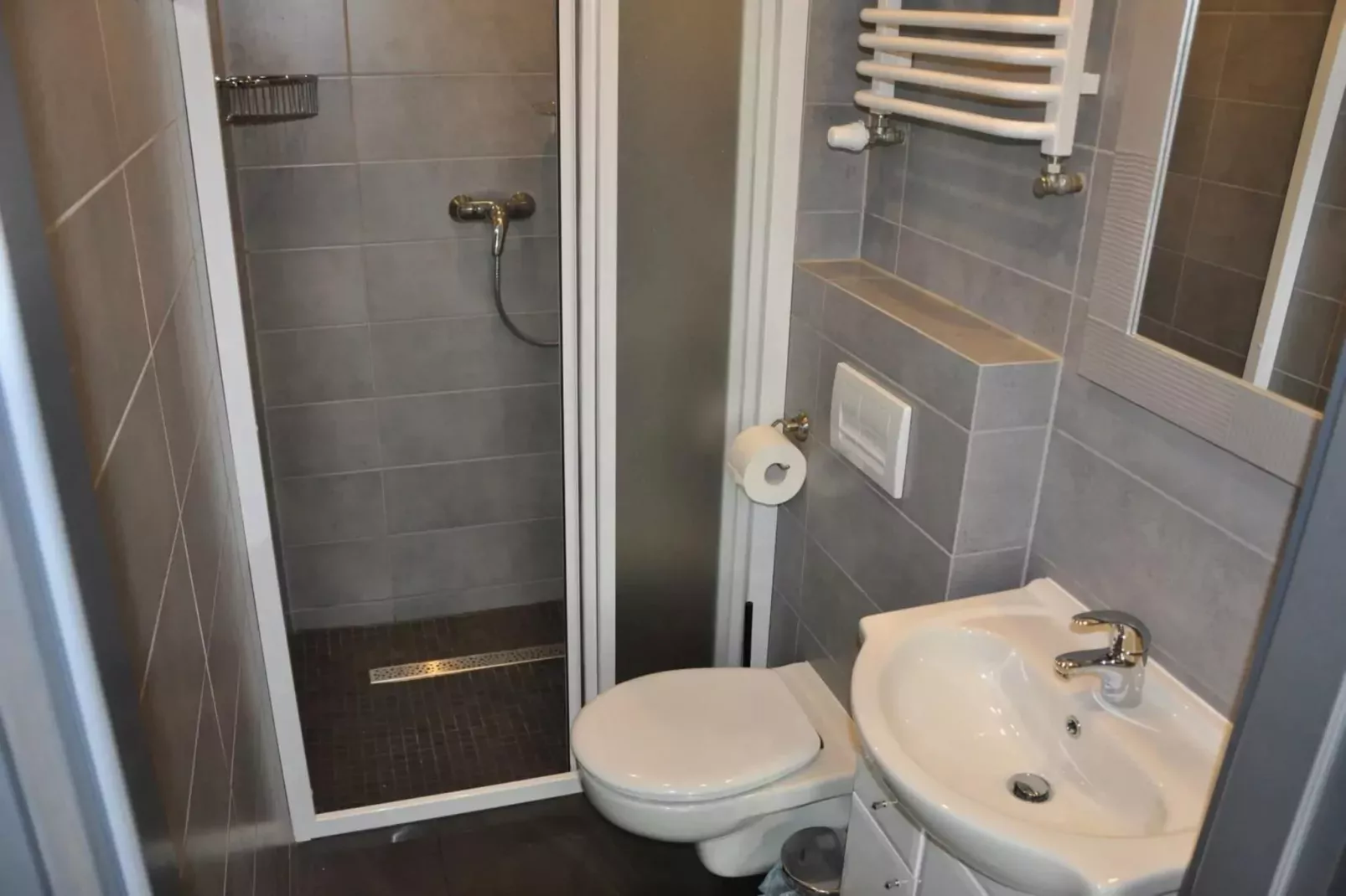 Apartamenty wakacyjne dla 3 osób Rewal-Badkamer