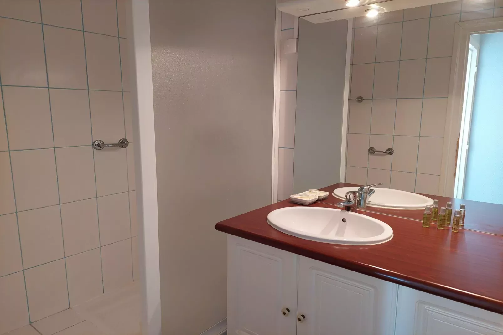 Studio Benodet-Badkamer