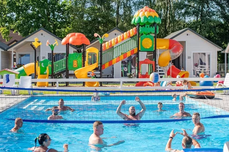 Domki wakacyjne dla 7 osób Dąbki-Zwembad