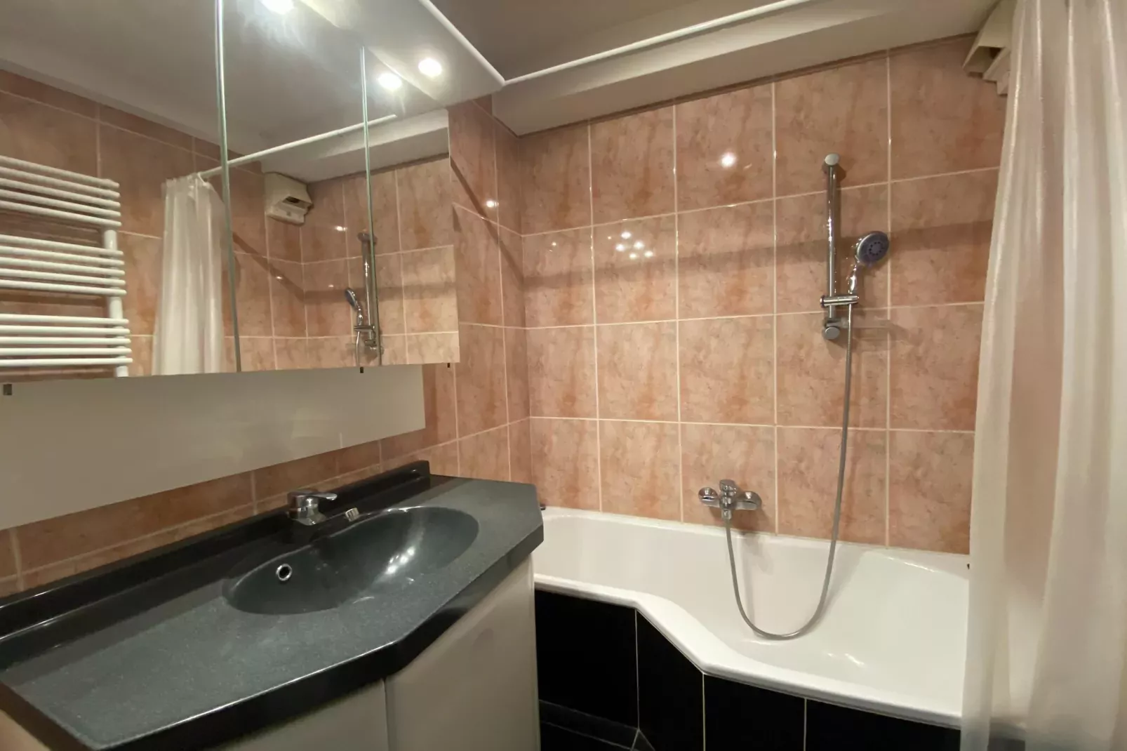 ALVA 0201-Badkamer