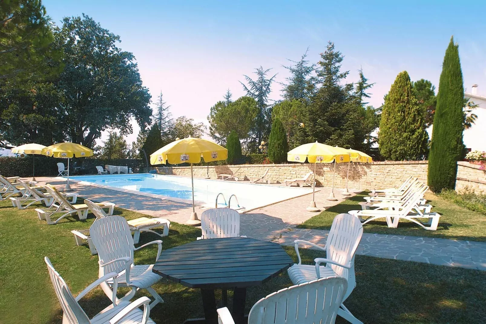 Residence La Ginestra, Montelparo-qaudrilo-Zwembad