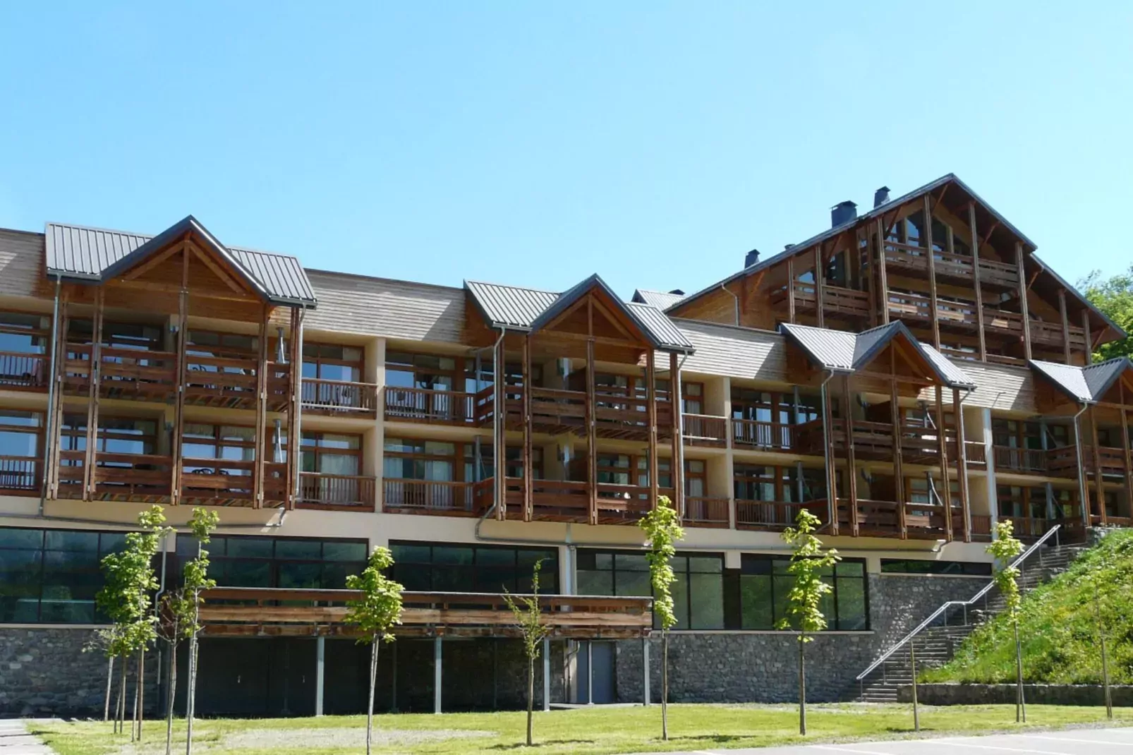 Residence Le Hameau de Valloire 4-Buitenkant zomer