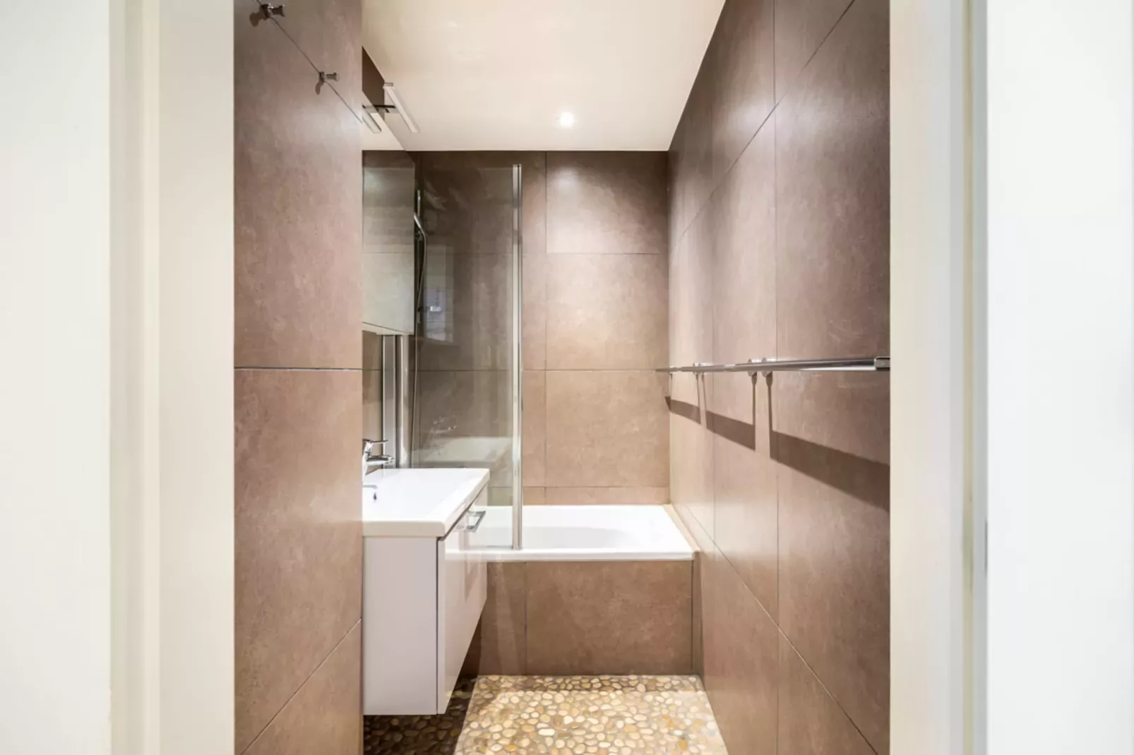 BRITANNI/BRIT0501-Badkamer