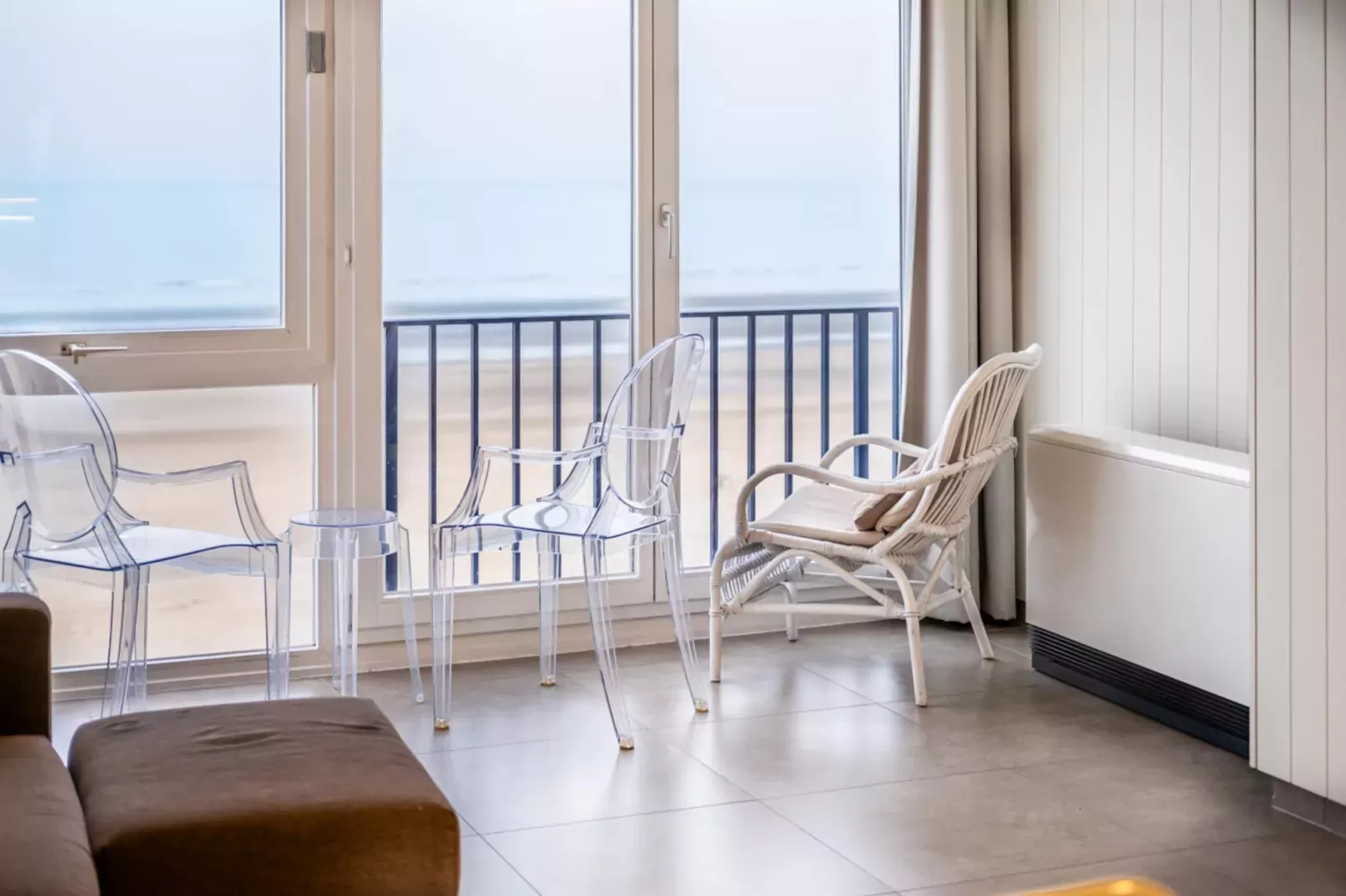 BRITANNI/BRIT0702-Terrasbalkon