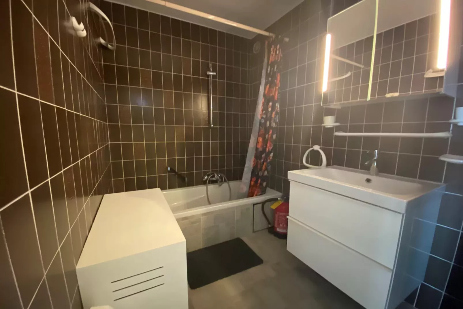 MAYA 801-Badkamer