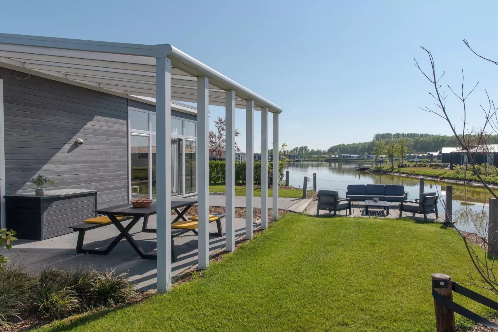 Water Resort Oosterschelde 38-Buitenkant zomer