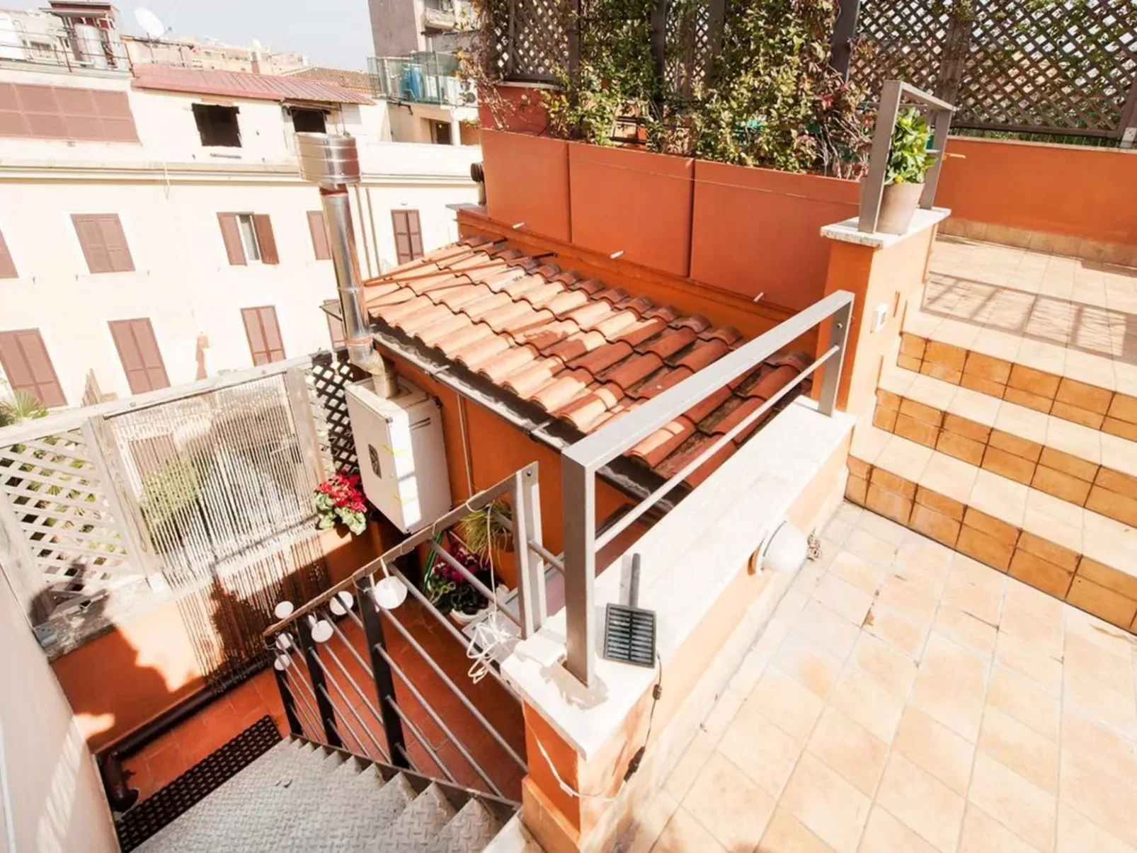 La Terrazza-Buiten