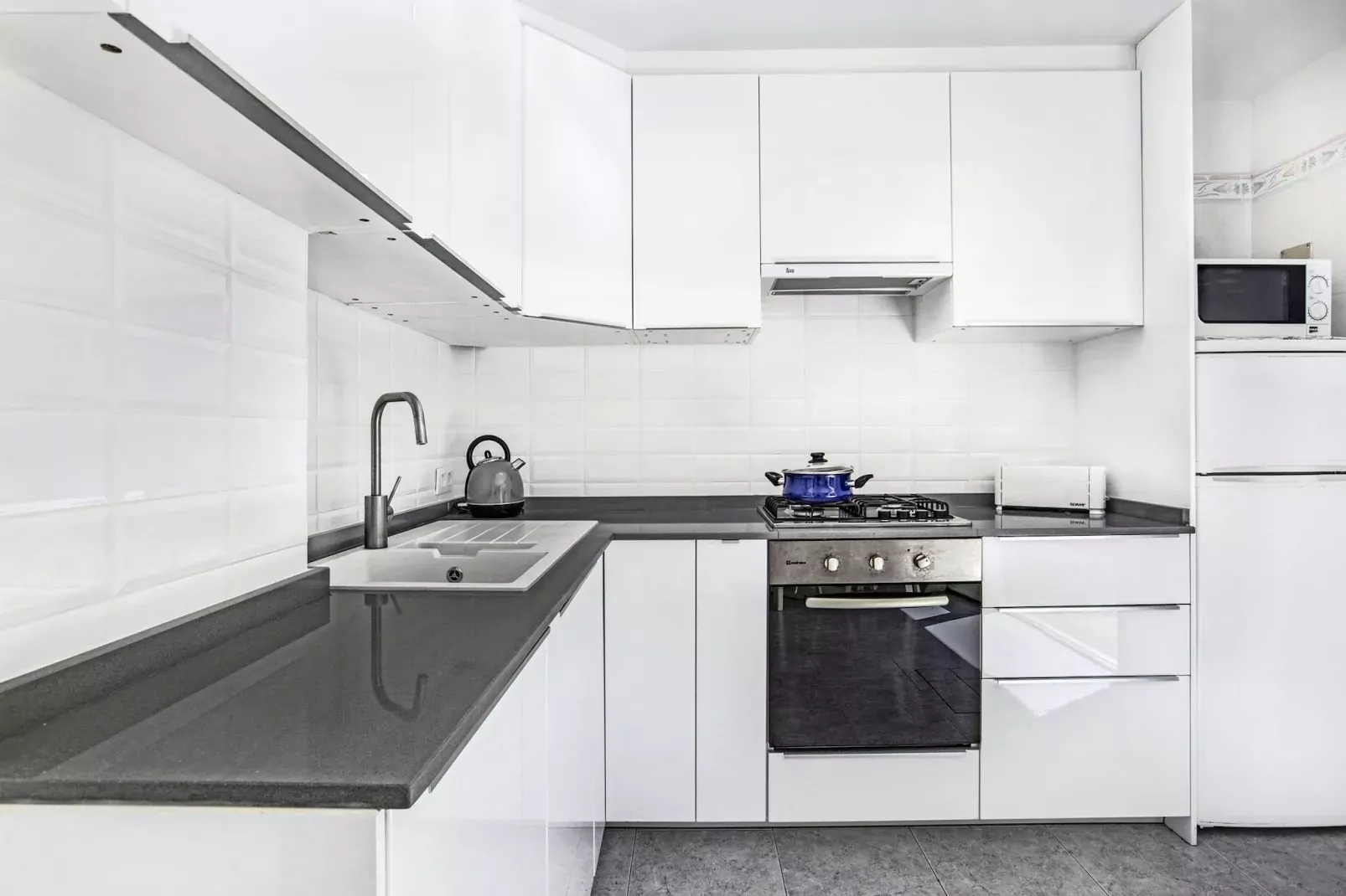Ancora 13 B-P-Keuken