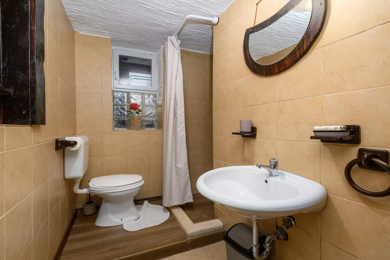 Casa Cittar-Badkamer