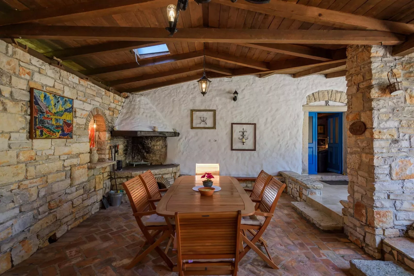Casa Biguli-Eetkamer