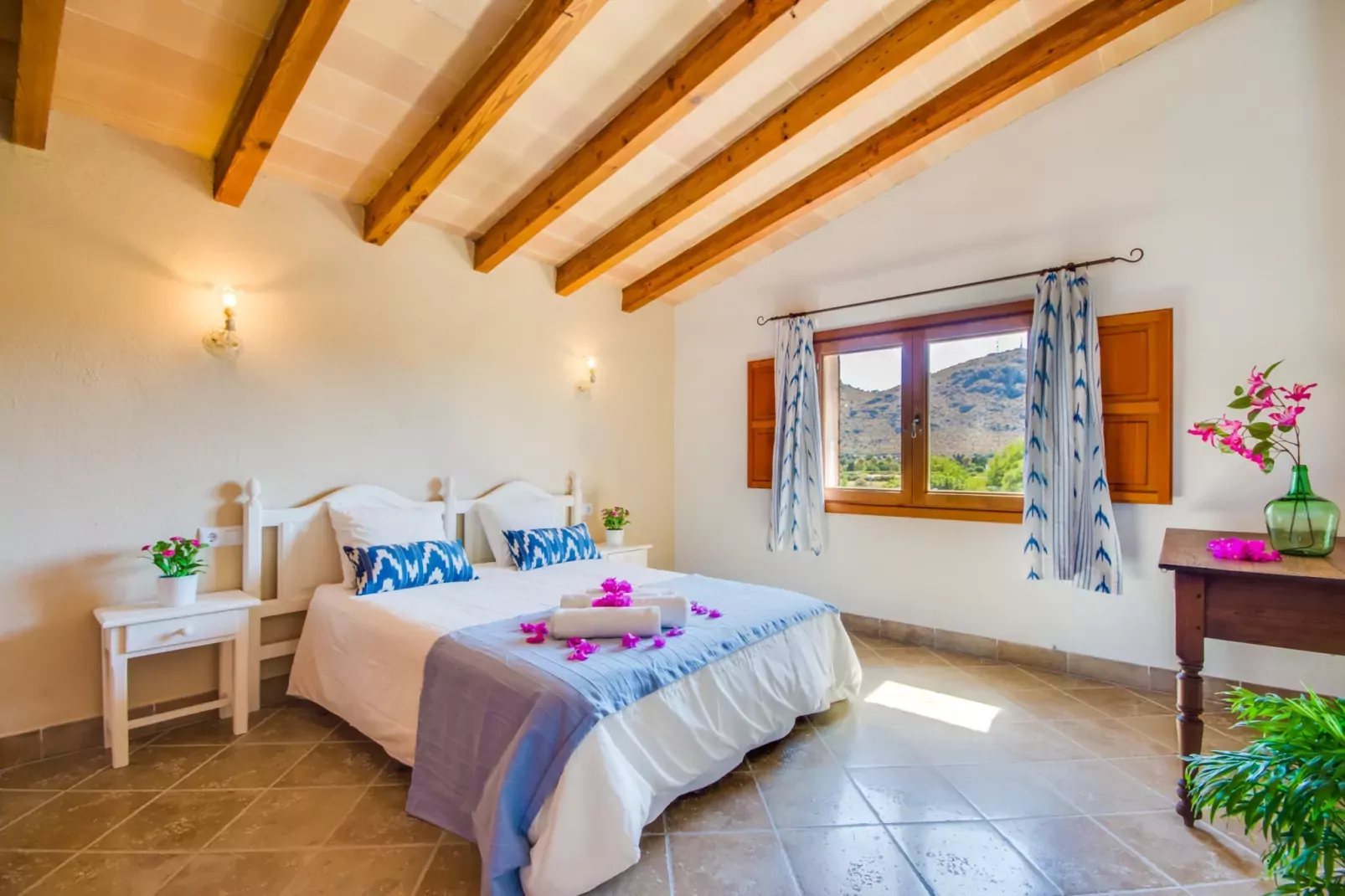 Ses Poves-Slaapkamer
