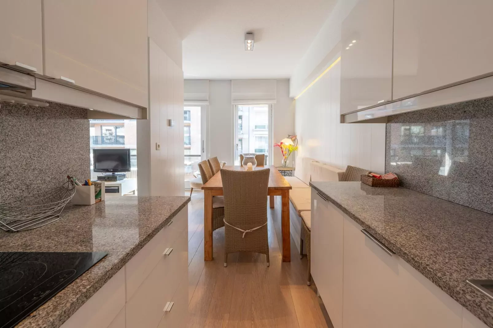Residence Emanuelle-2A-Keuken