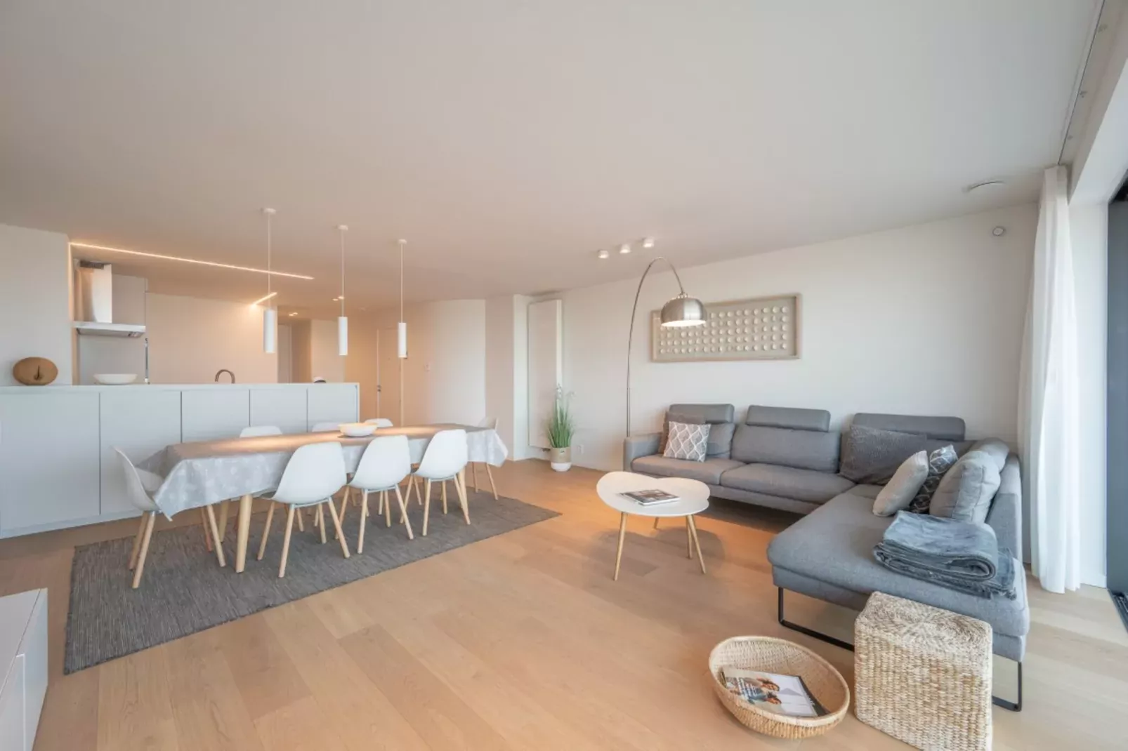 Residentie Louise I-3C-Woonkamer