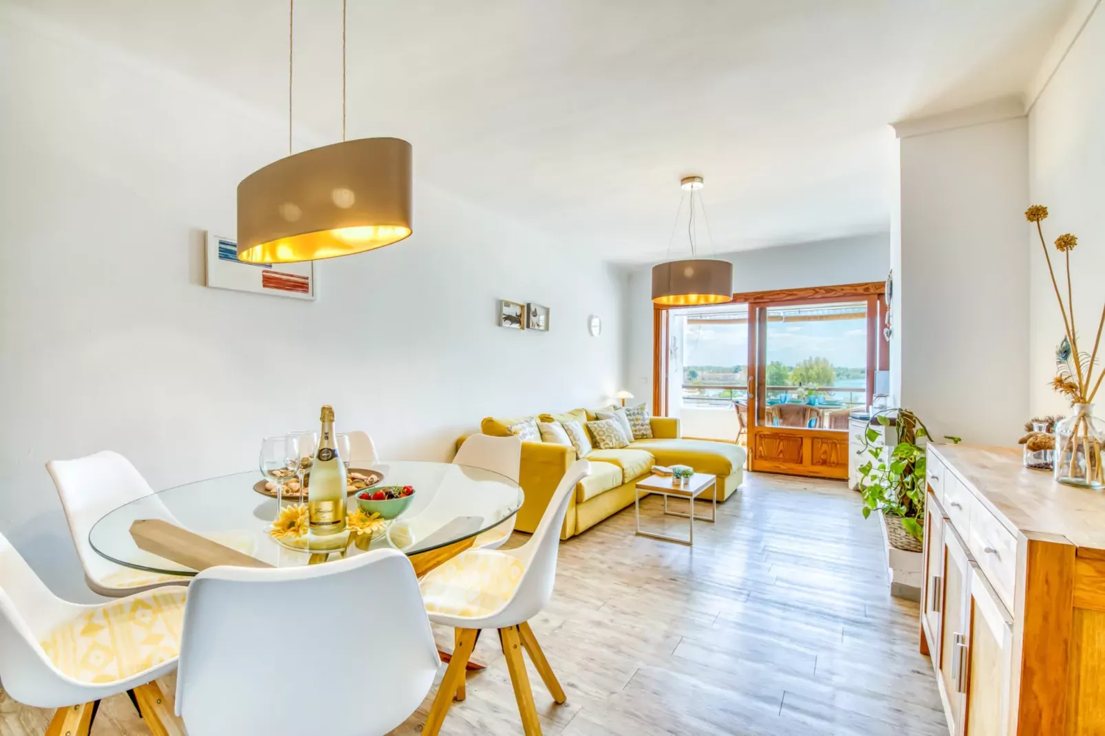 Mas i Reus 10-Woonkamer