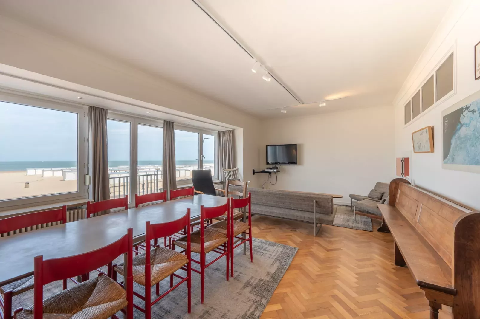 Residence Splendid-11-Eetkamer
