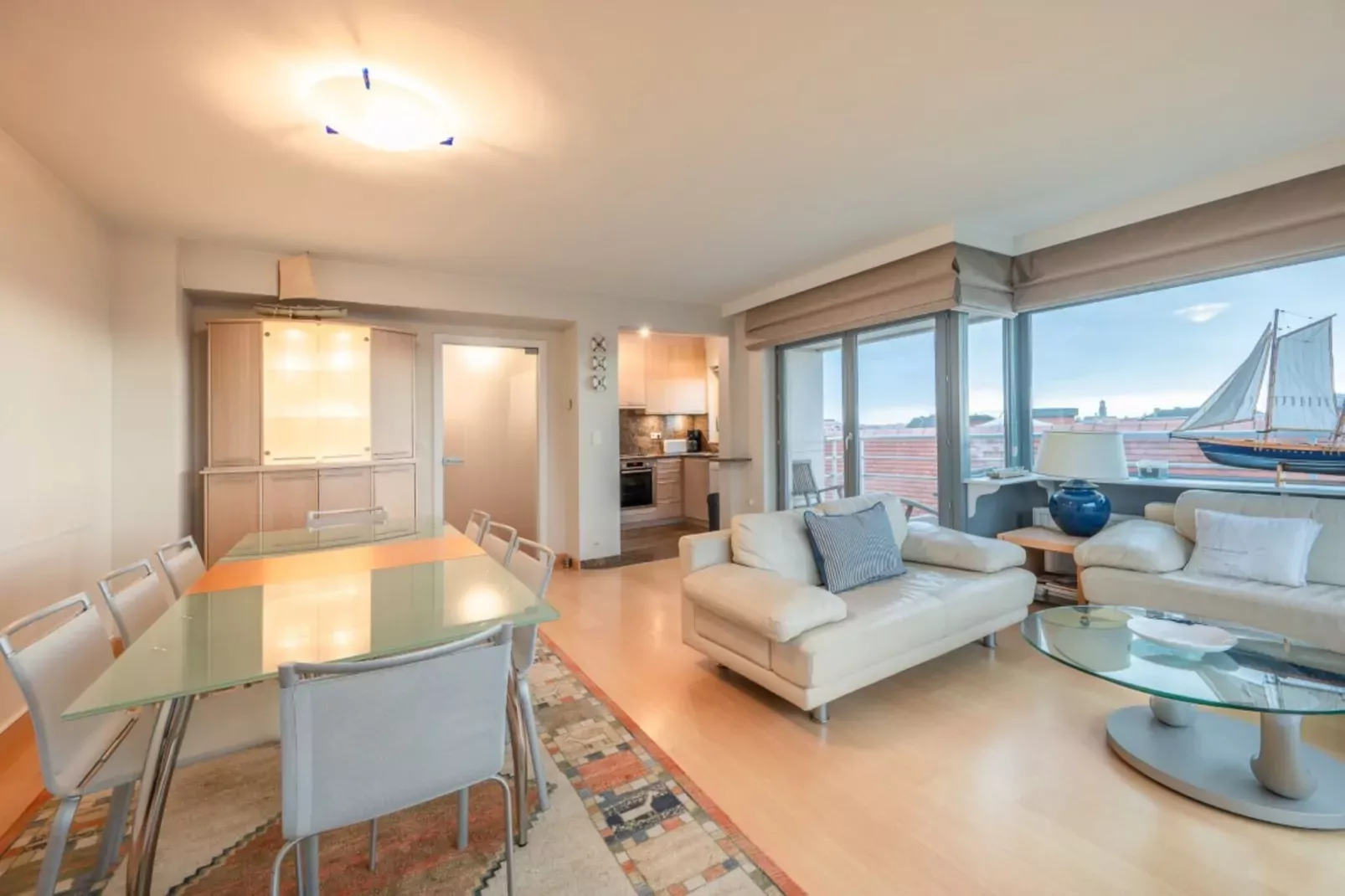 Residentie Poelpanne 4B-Eetkamer