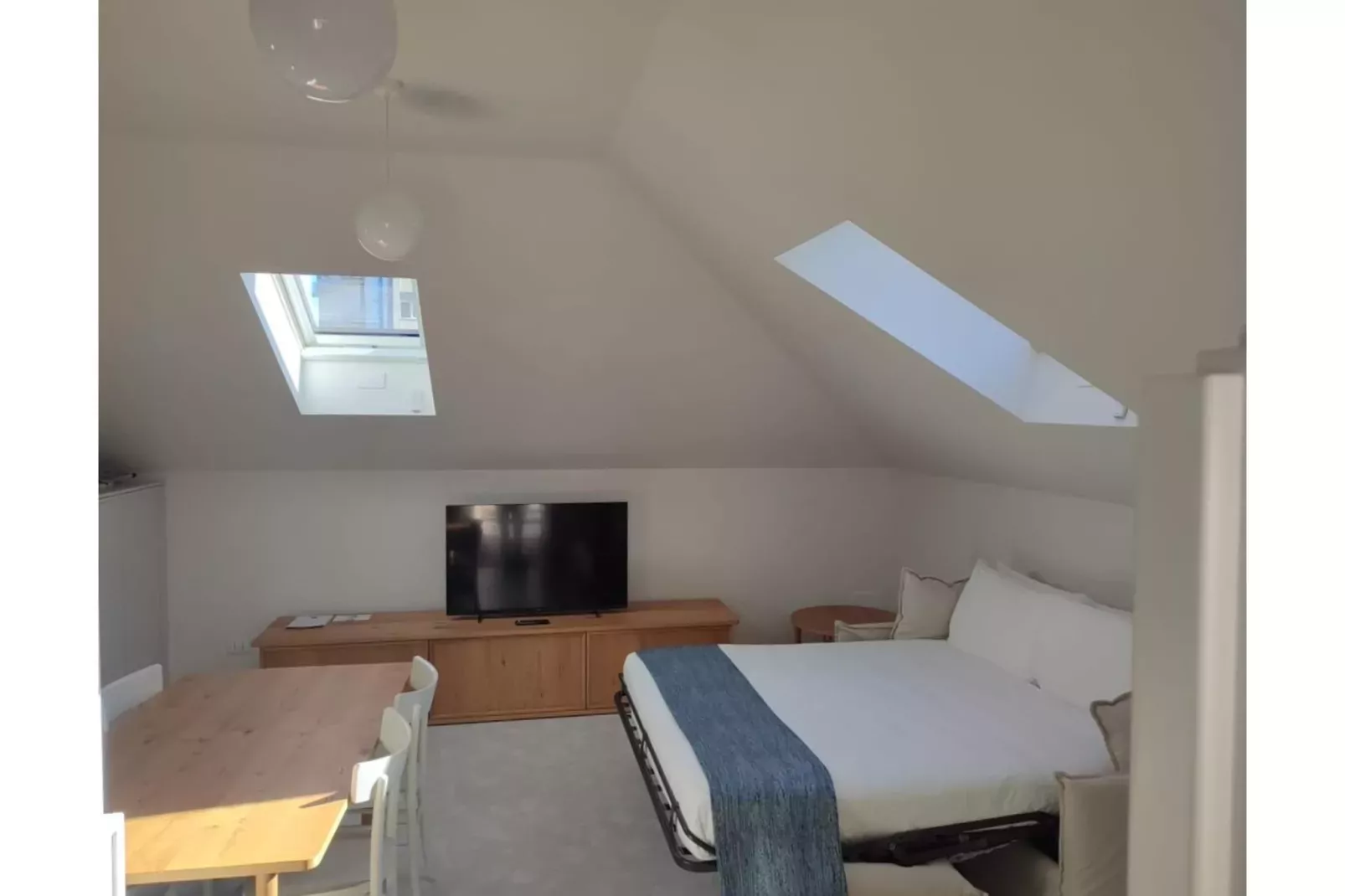 APARTMENTS ALAXIA LUXURY STUDIO APT 2 PAX ATTIC