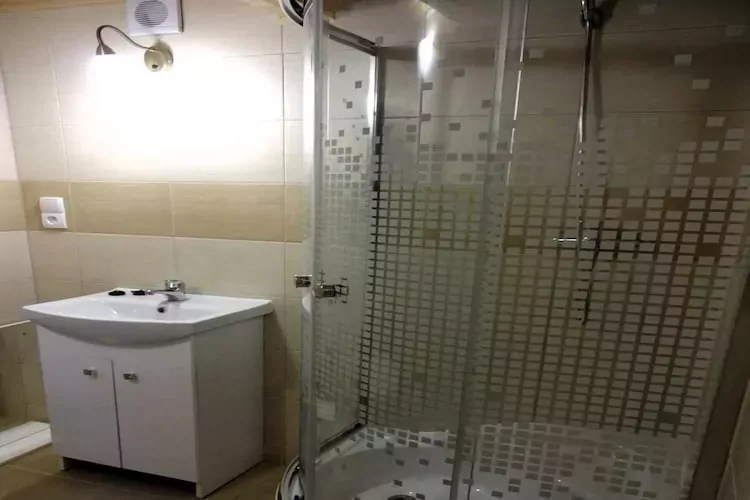 Domki letniskowe nad Dziwną-Badkamer
