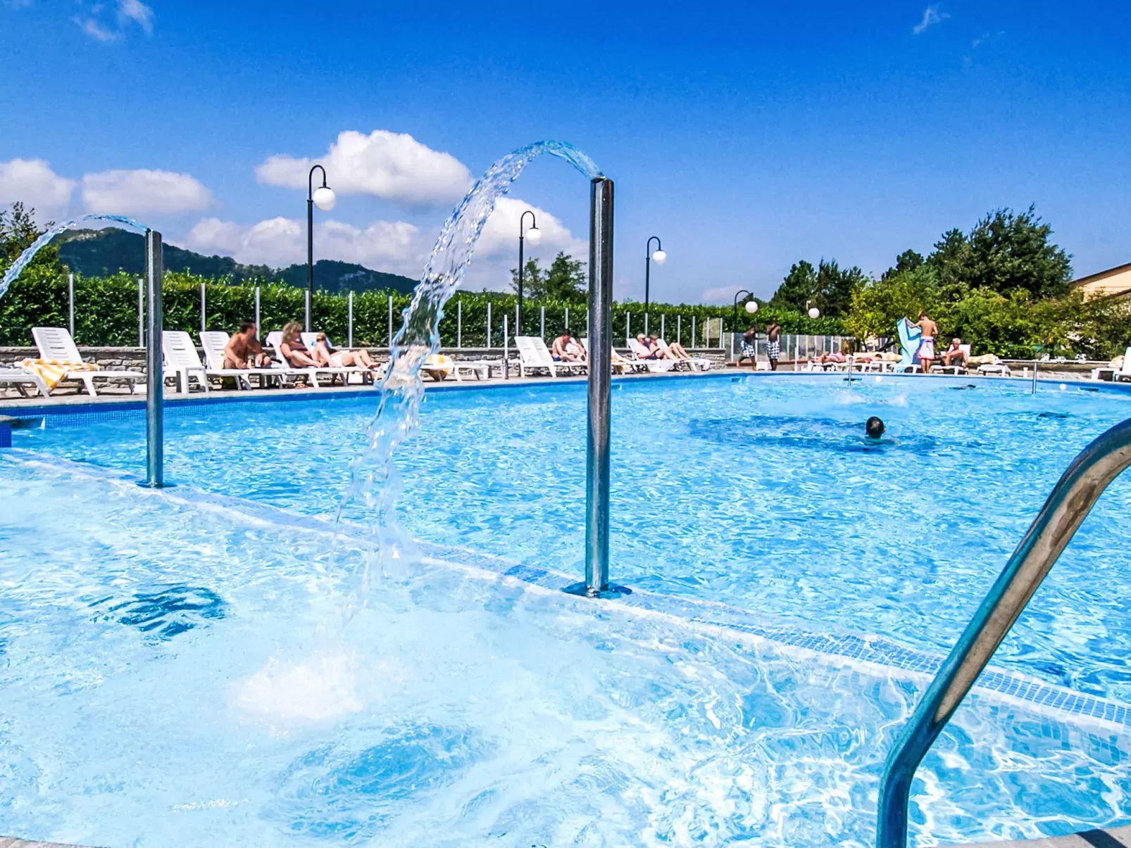 Cancelli trilo 4 persone-Buiten