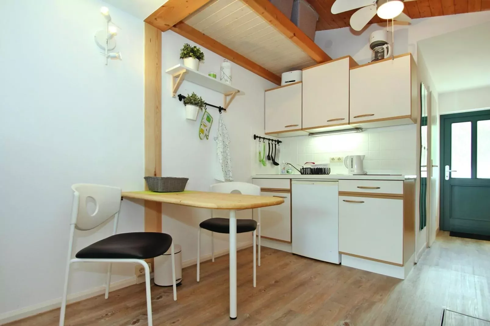 Bootshaus 26 qm-Keuken